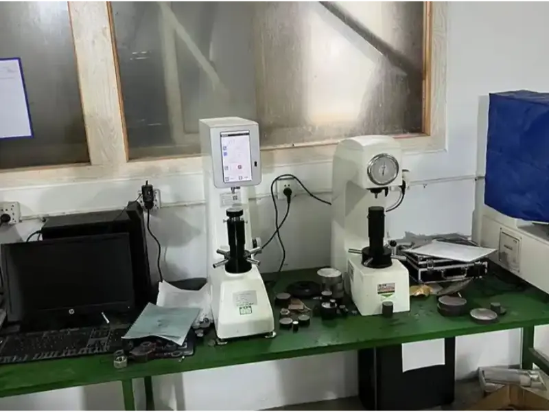 Fastener hardness quality inspection test for DIN7981 tapping screws